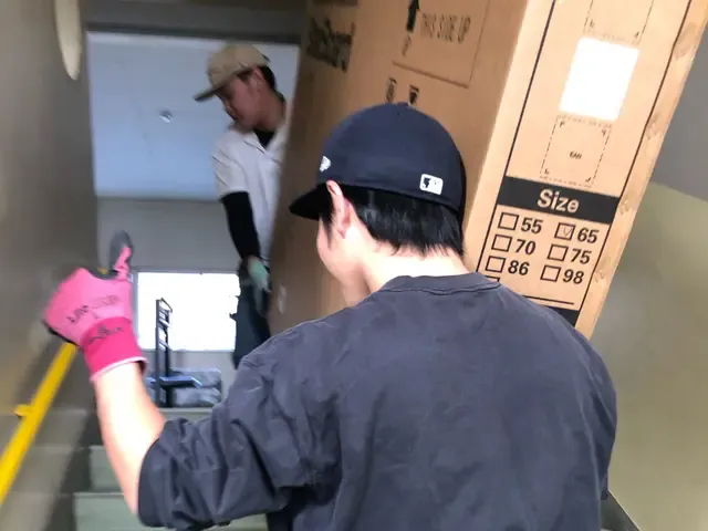 家具移動/引越し/荷揚げの作業写真2